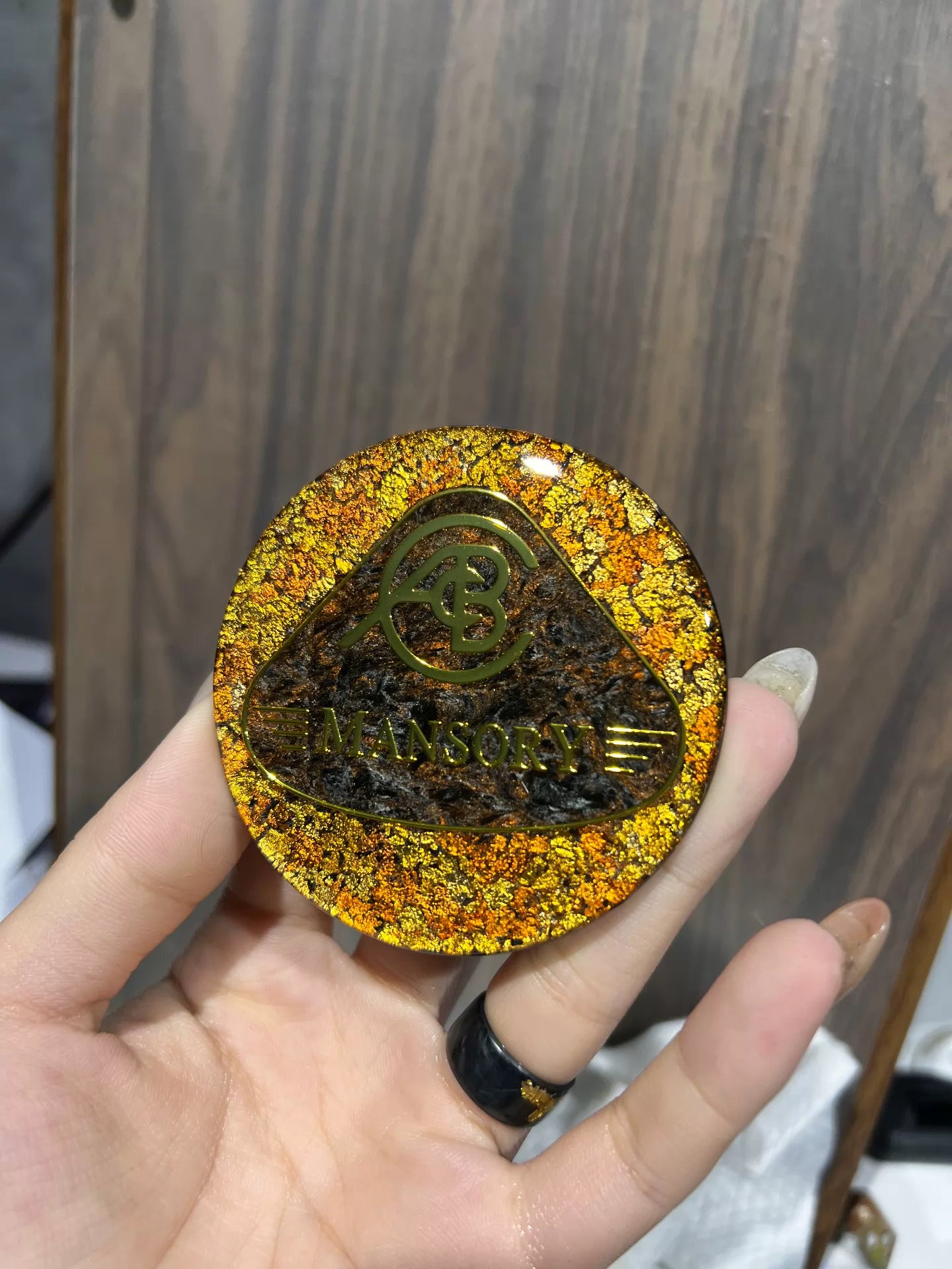 Gold - Real carbon fiber customrize front badge for Lutos Emira